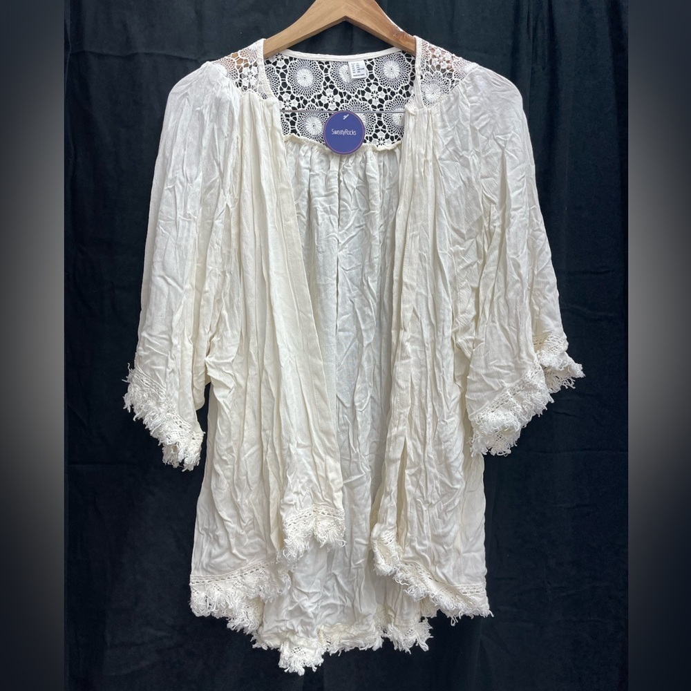 Sweaty Rocks‎ NWT Cream Lace Kimono Cardigan Cover Up